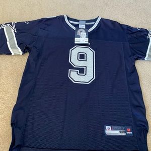 Dallas Cowboys Jersey. Youth XL. Never worn with tags.